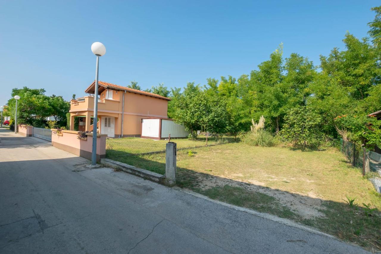 Apartment Seka Привлака Экстерьер фото
